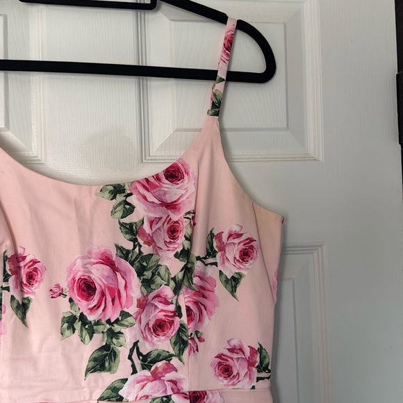 The Pretty Dress Company Vintage Rose Priscilla Dress - Picture 2 of 5